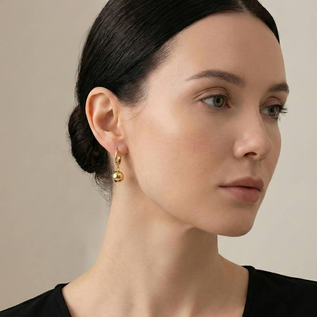 PVD GOLD-PLATED STAINLESS STEEL EARRINGS