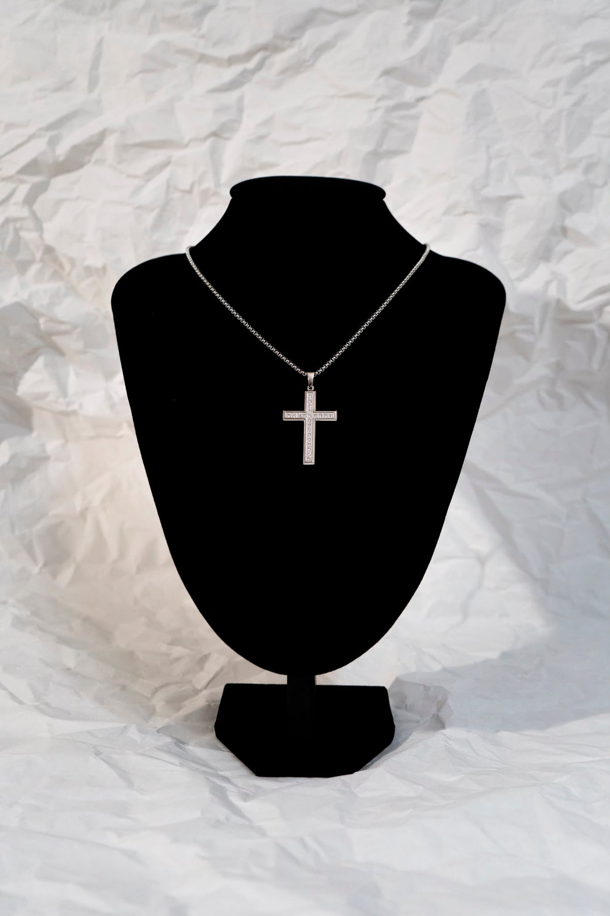 Cruz de Cristo - Elegancia y Fe